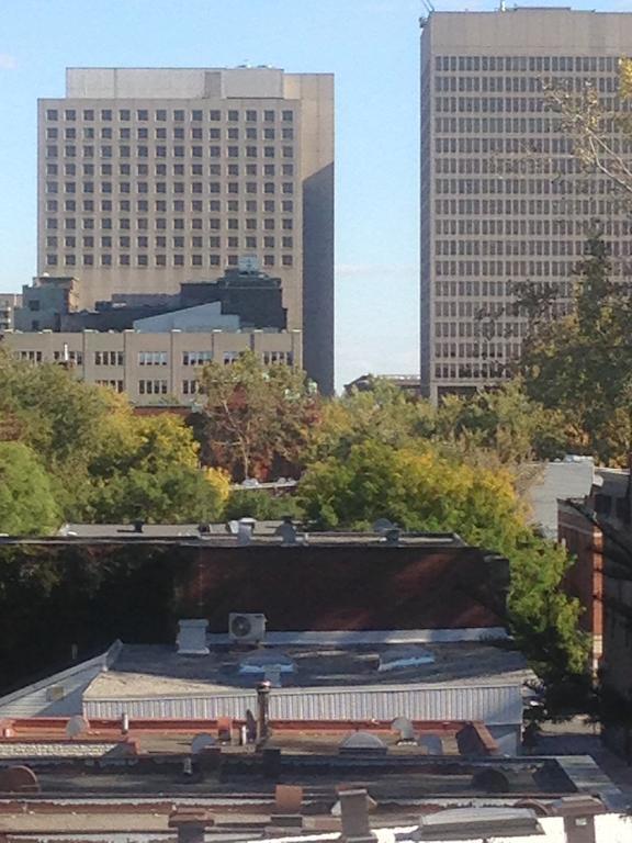 Courtyard Par Marriott Montreal Centre-Ville Экстерьер фото