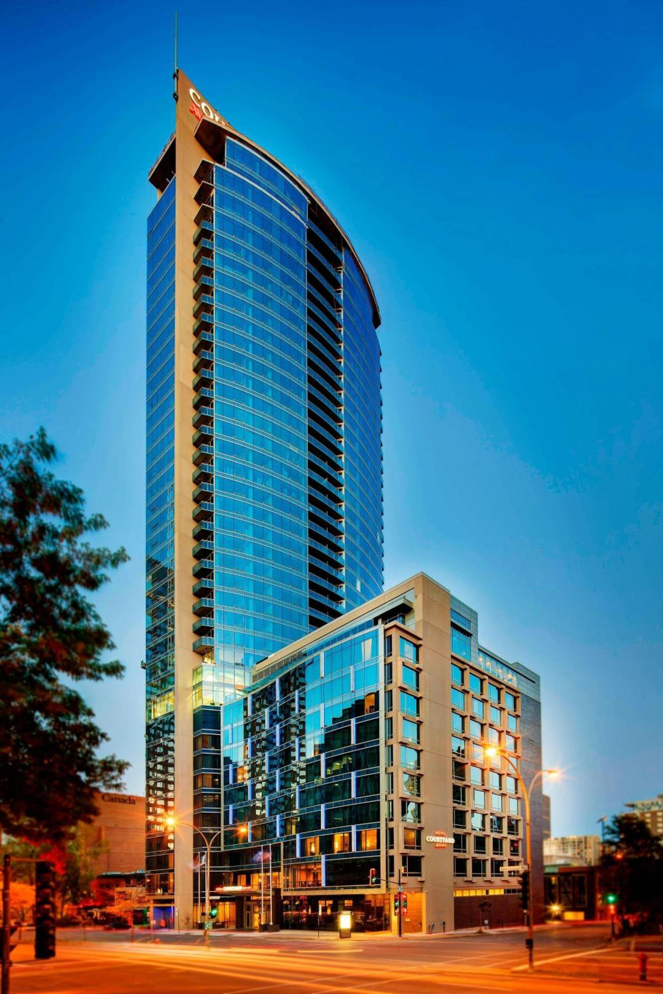 Courtyard Par Marriott Montreal Centre-Ville Экстерьер фото