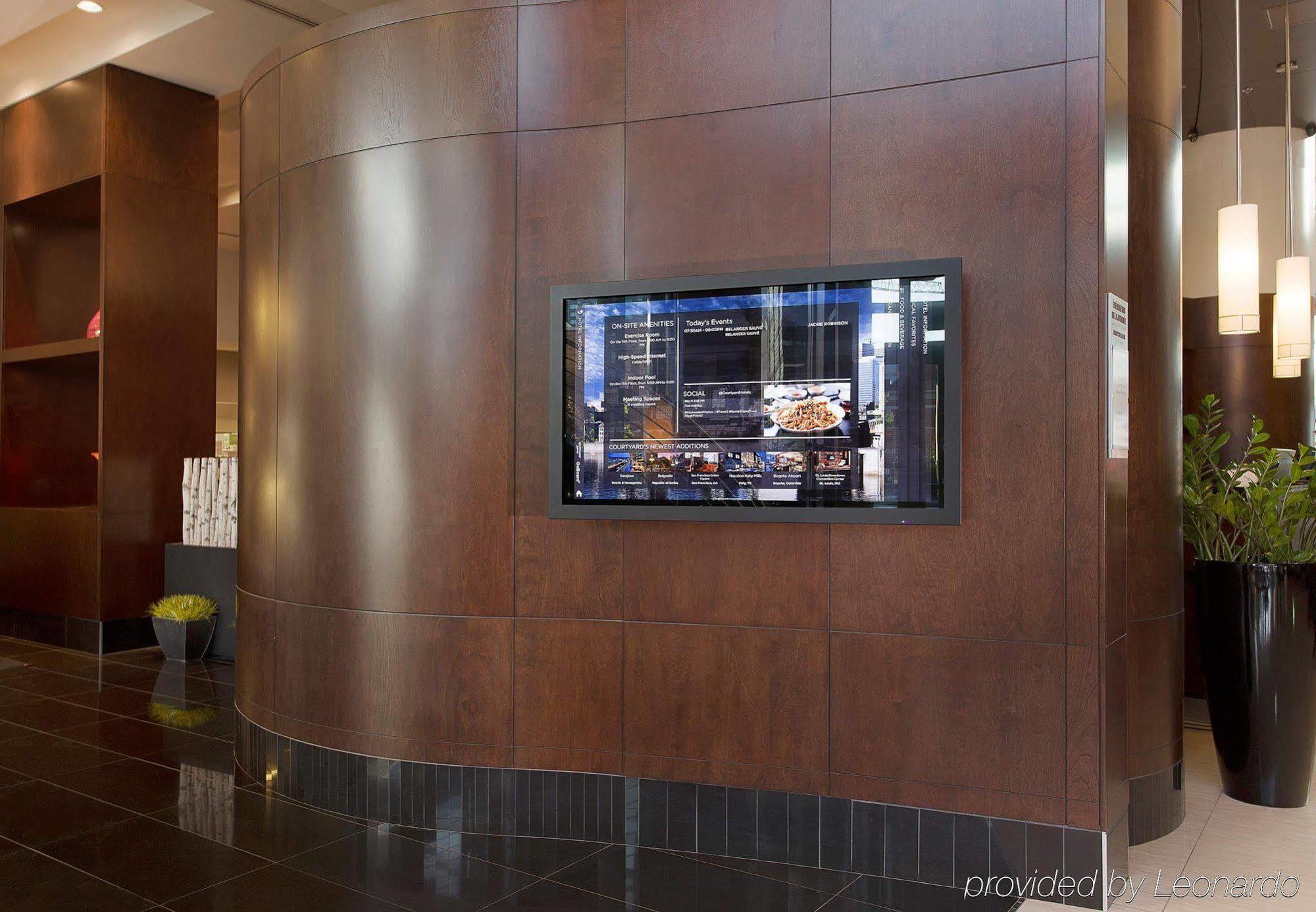 Courtyard Par Marriott Montreal Centre-Ville Экстерьер фото